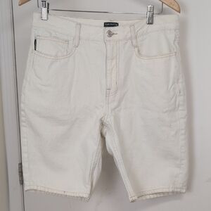 FRANK AND OAK IVORY JEANS BERMUDA SIZE 32